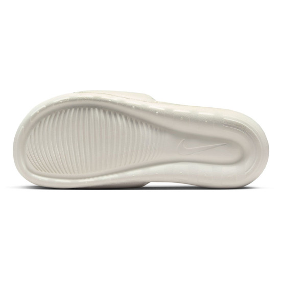 Nike Victori One W